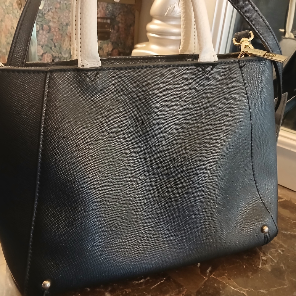 Steve Madden Black and Cream Women's Bag - Picture 5 of 14